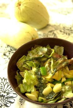 Kapros-tökkockás-mandulás saláta