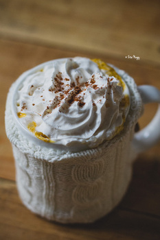 Vegán sütőtökös latte, avagy a Starbucks pumpkin spice latte-nak az otthon készített változata