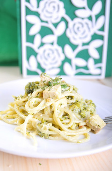 Tejszínes-brokkolis spagetti (vegán)